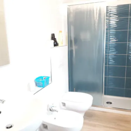 Casa Di Ica Дом отдыха Дервио